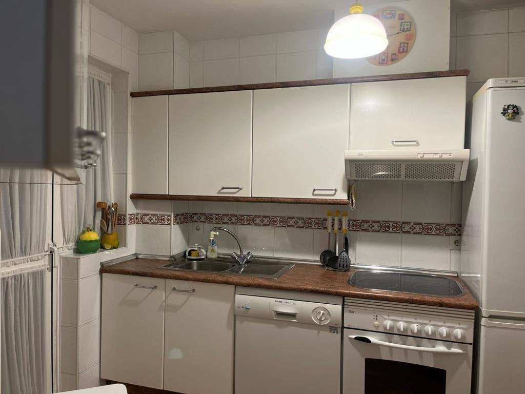 Lyrioshomes Precioso Apartamento Puerto De Estepona Exterior foto